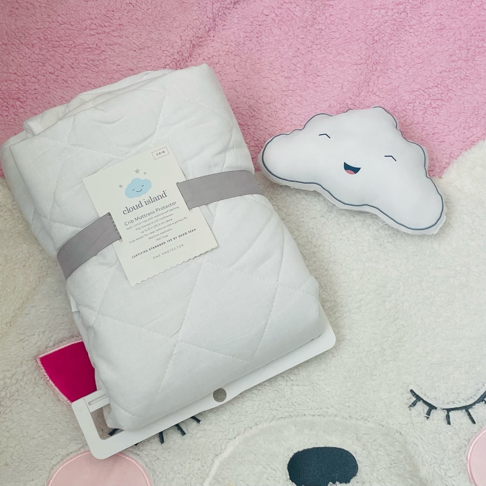 Waterproof Fitted Mini Crib Mattress Pad Cover - Cloud Island™ White